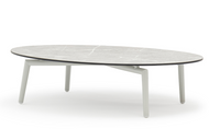 SCOOP outdoor coffee table - 114x76x35
Powdercoated aluminium frame in light grey
Top in hardwearing HPL marble look in grey