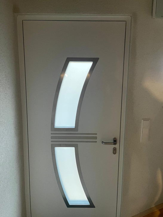 Beidseitig flächenbündige Aluminiumhaustür – Despiro DP15