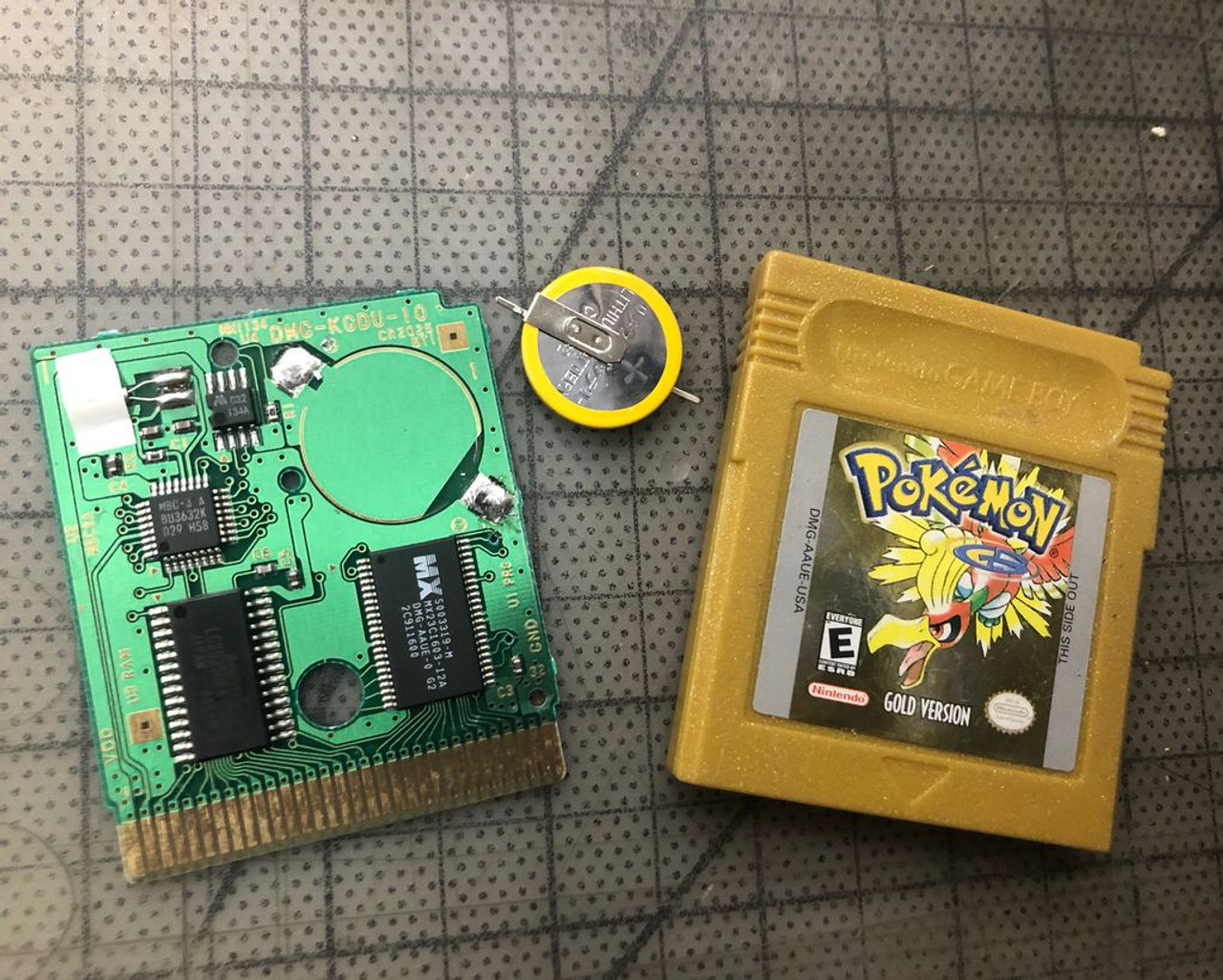 Pokemon Gold - Nintendo Gameboy GBC (Used) 