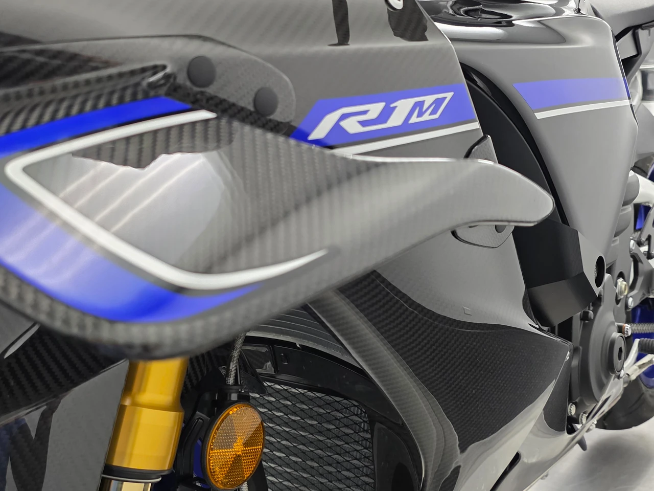 に適合するヤマハ YZF-R1 YZF-R1M YZF R1 R1M MT-10 MT10 バイク用 
