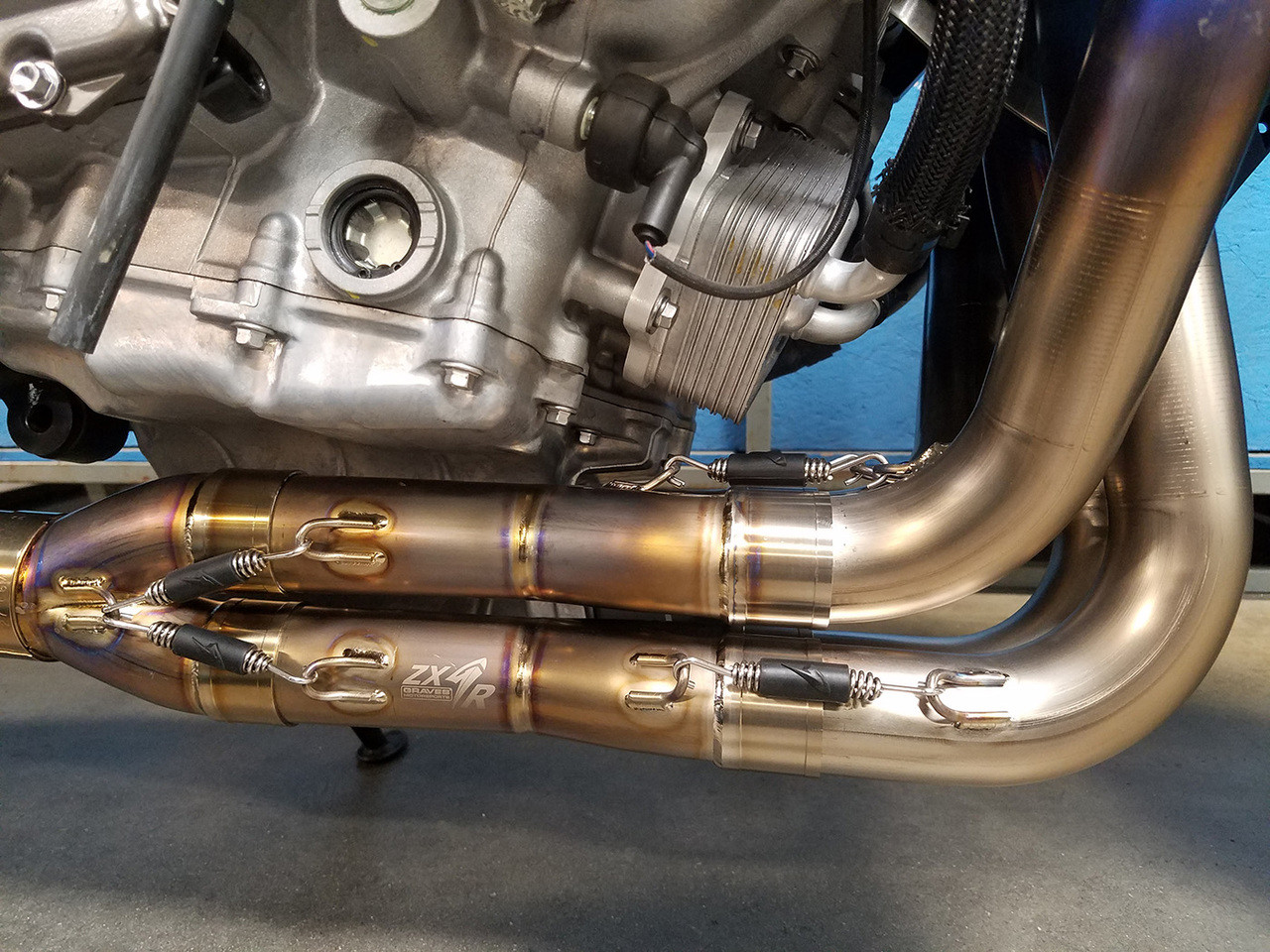 Graves Motorsports Kawasaki WORKS ZX10R LINK LOW Mount Full