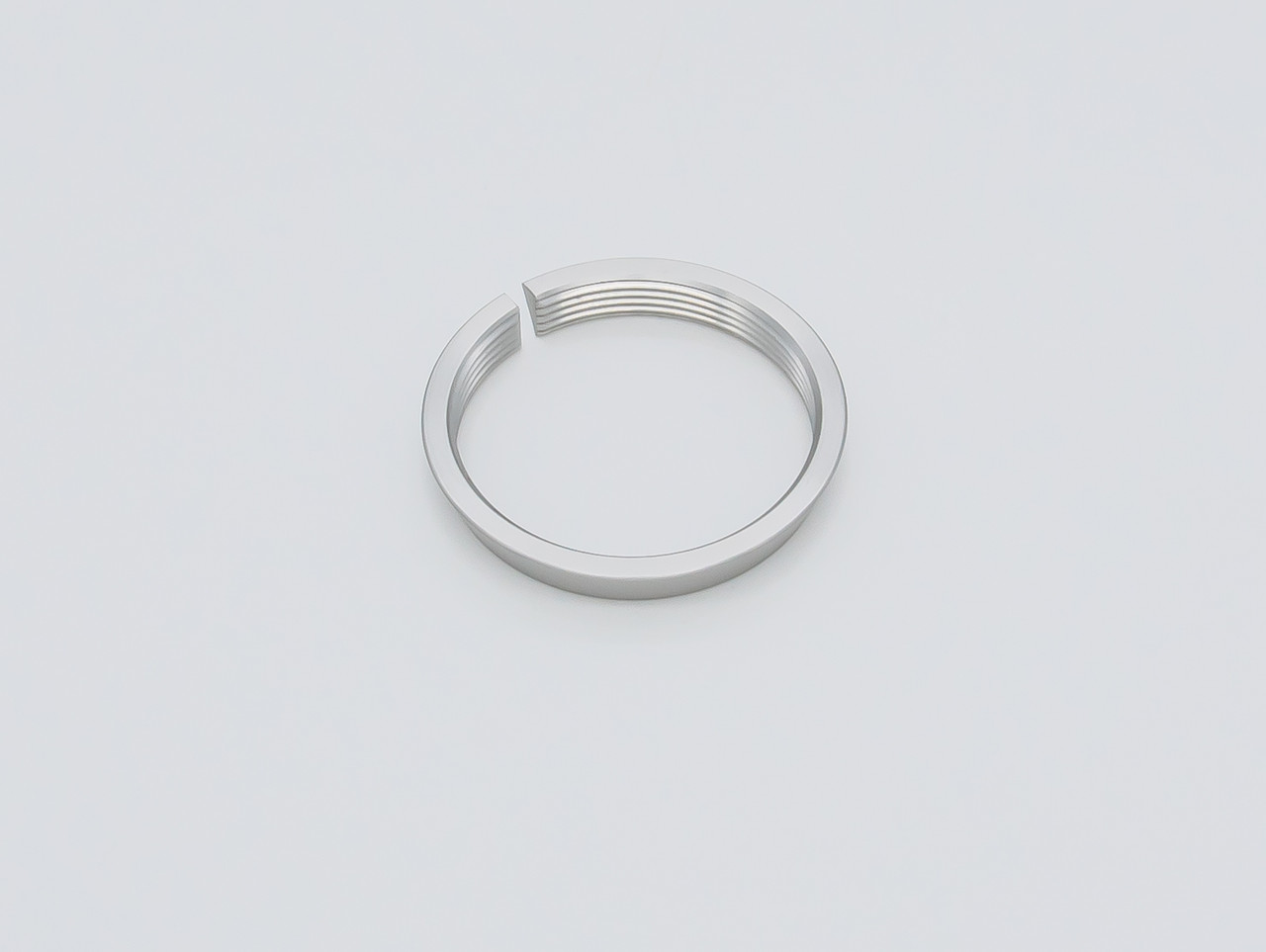 Graves Pneumatic Preload Adjuster for Ohlins TTX Shocks