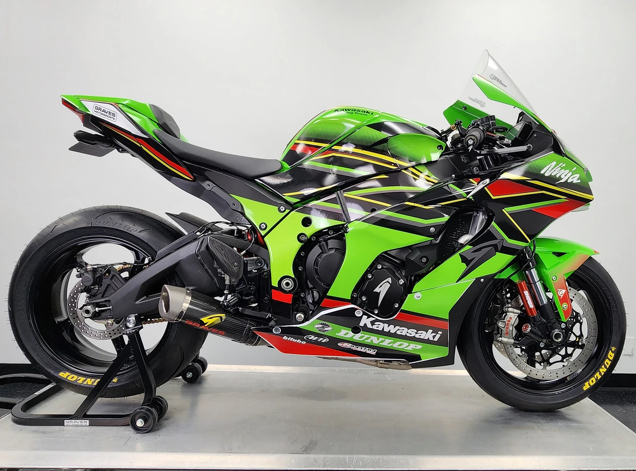 Graves Motorsports Kawasaki ZX10-R Fender Eliminator Kit