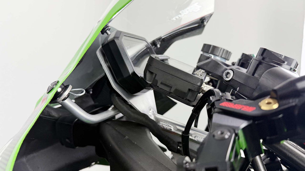 Graves Motorsports Yamaha R1 Fairing Bracket - Standard Tach 1998-1999