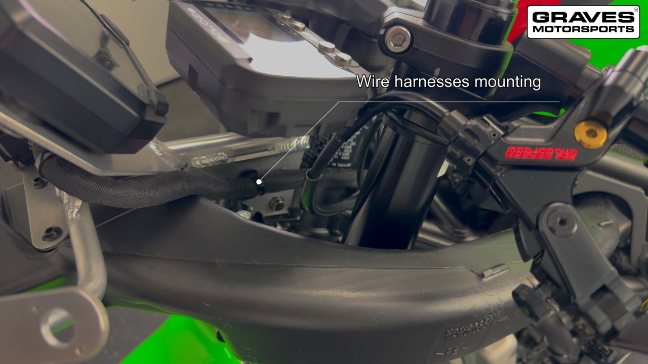 Graves Motorsports Yamaha R1 Fairing Bracket - Standard Tach