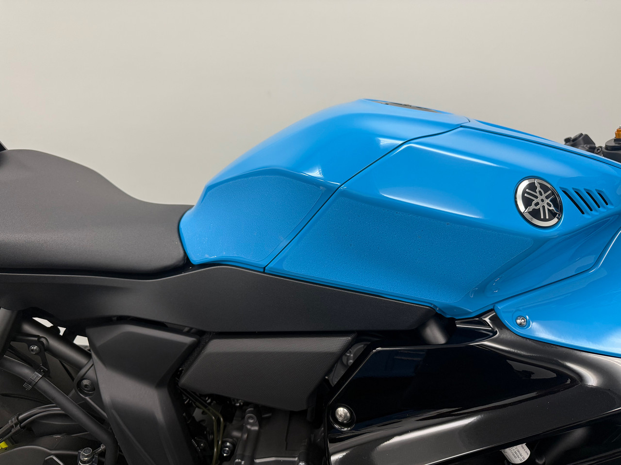 Graves-2026-Yamaha-R7-