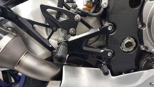 Graves Motorsports Fixed Rearsets Yamaha R1 2015-2025