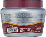 Packed with a unique combination of royal jelly, honey, propolis, olive oil, Vitamin B5, and Vitamin E