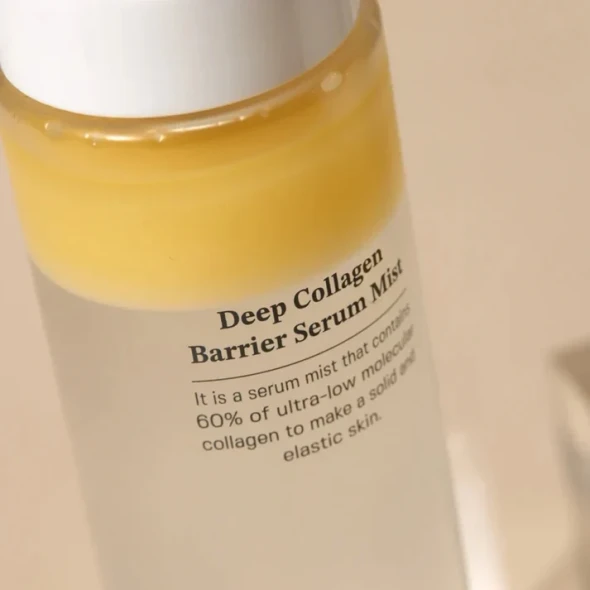 Dual layer oil and hydration serum mist formula for skin barrier nourishment
