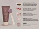 Premium Kaolin clay acts as a magnet to absorb excess sebum (oil)