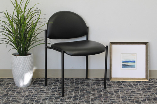 Boss Office Suite Office Products 47"W Executive Round Conference Table and Chairs, Driftwood (GROUPE-DW)