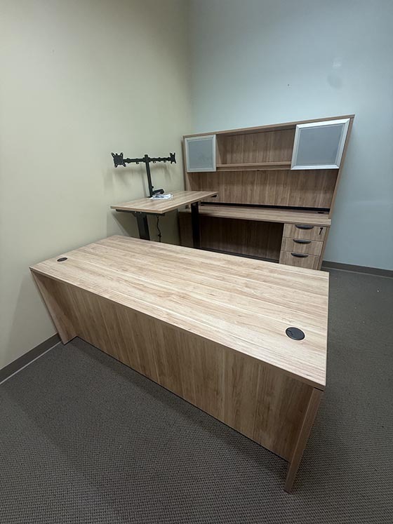 adjustable-height-tables-in-florida-23.jpg