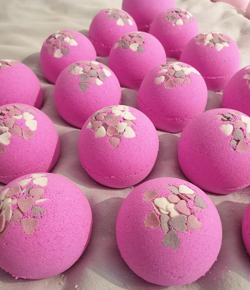 X3 Sweetheart Bath Bombs with Sweet Almond Oil (Wholesale)
