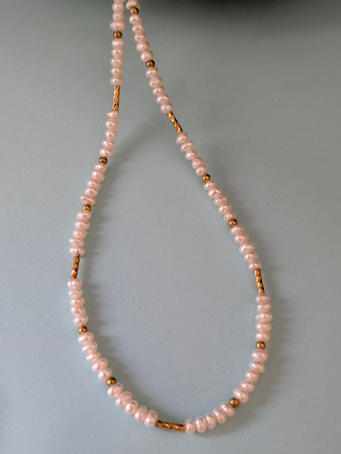 Golden Mist Petite Pearl Necklace