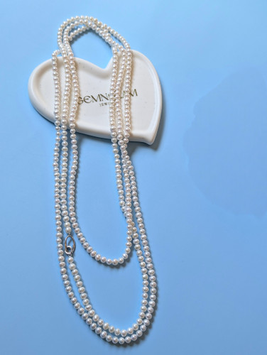 Everyday Flex Long Pearl Necklace