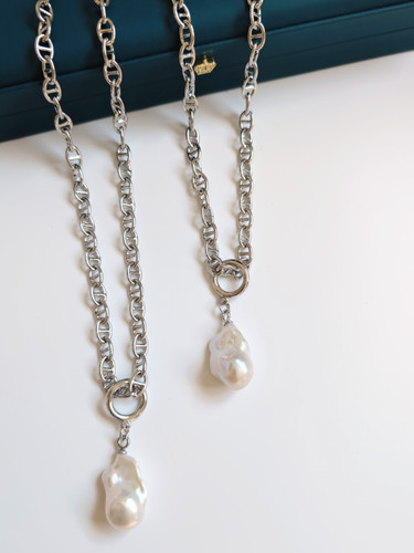 Baroque Link Drop Necklace