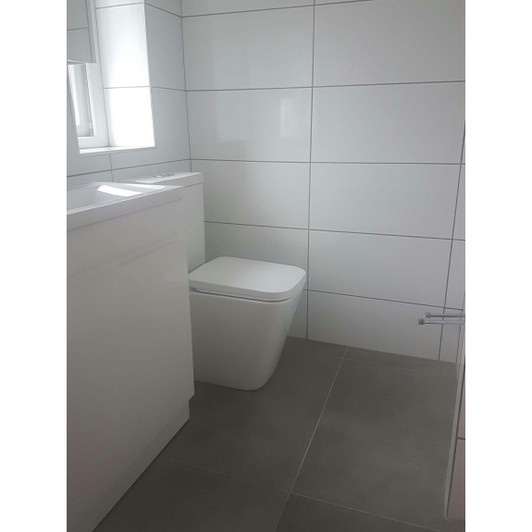Gloss white bathroom and kitchen wall tile, ceramic, 300x600mm.