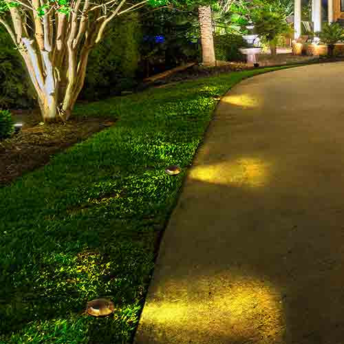 Landscape Low Voltage 12V LED Solar Lights for Driveway Pillars - China Outdoor  Light, Landscape Light