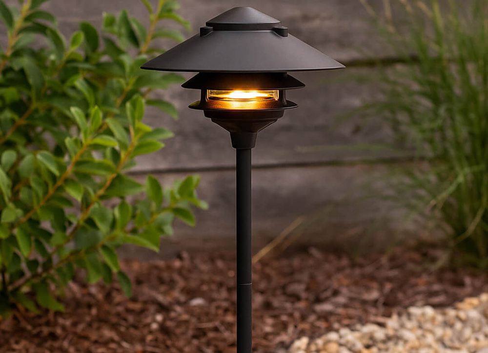 120V Cast Aluminum Large Top 3 Tier Pagoda Light Fixture - OAL-D5000-10T