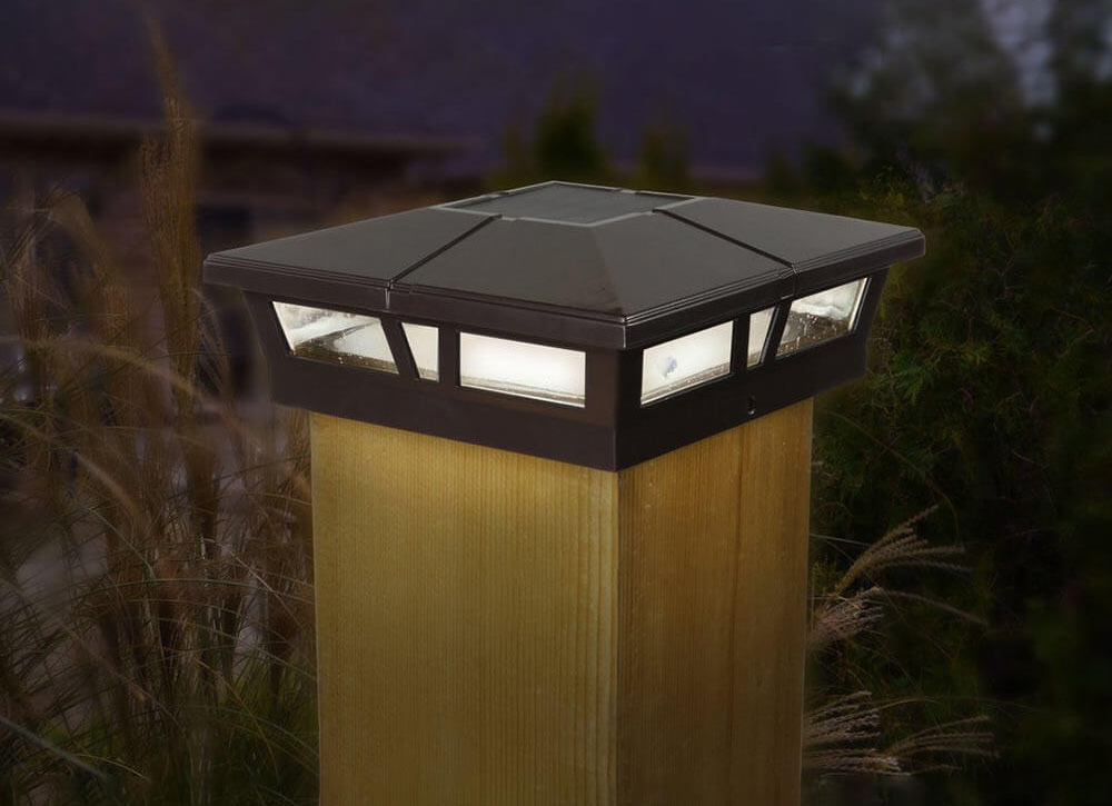 Cambridge Post Cap Light Main View
