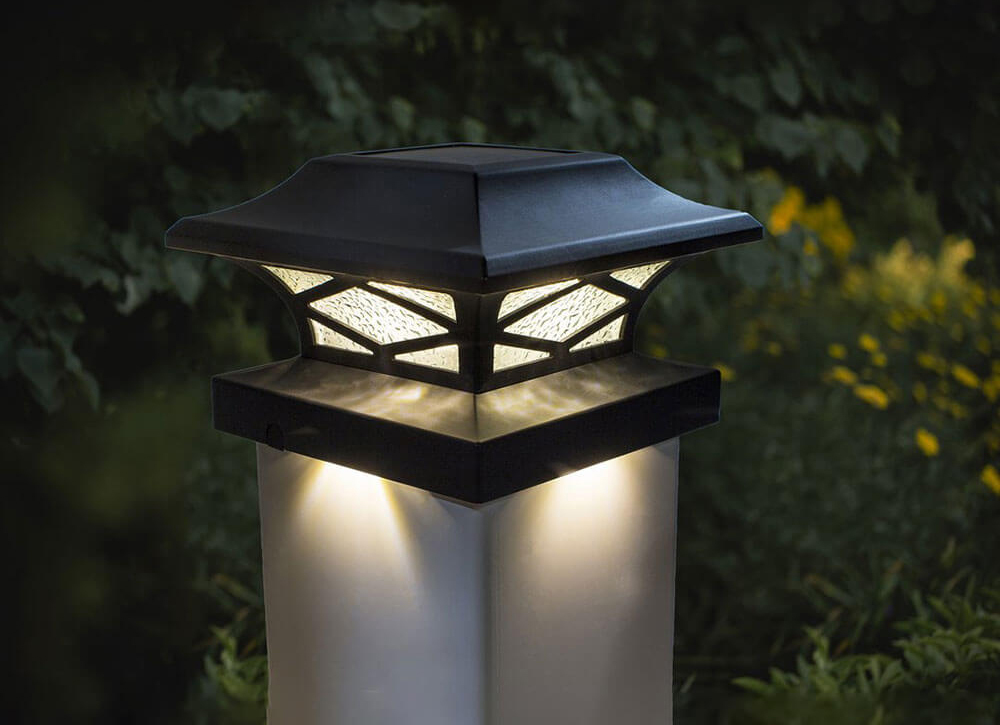 Kingsbridge Post Cap Light Main View