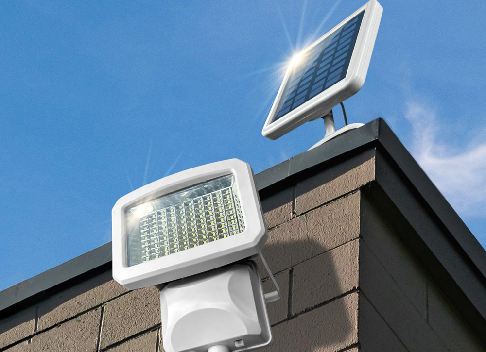 Front view of Solar Led Security motion activated light in white