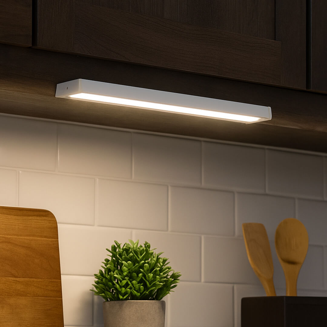 120V Field-Switchable Under Cabinet Kitchen LED Light Bar