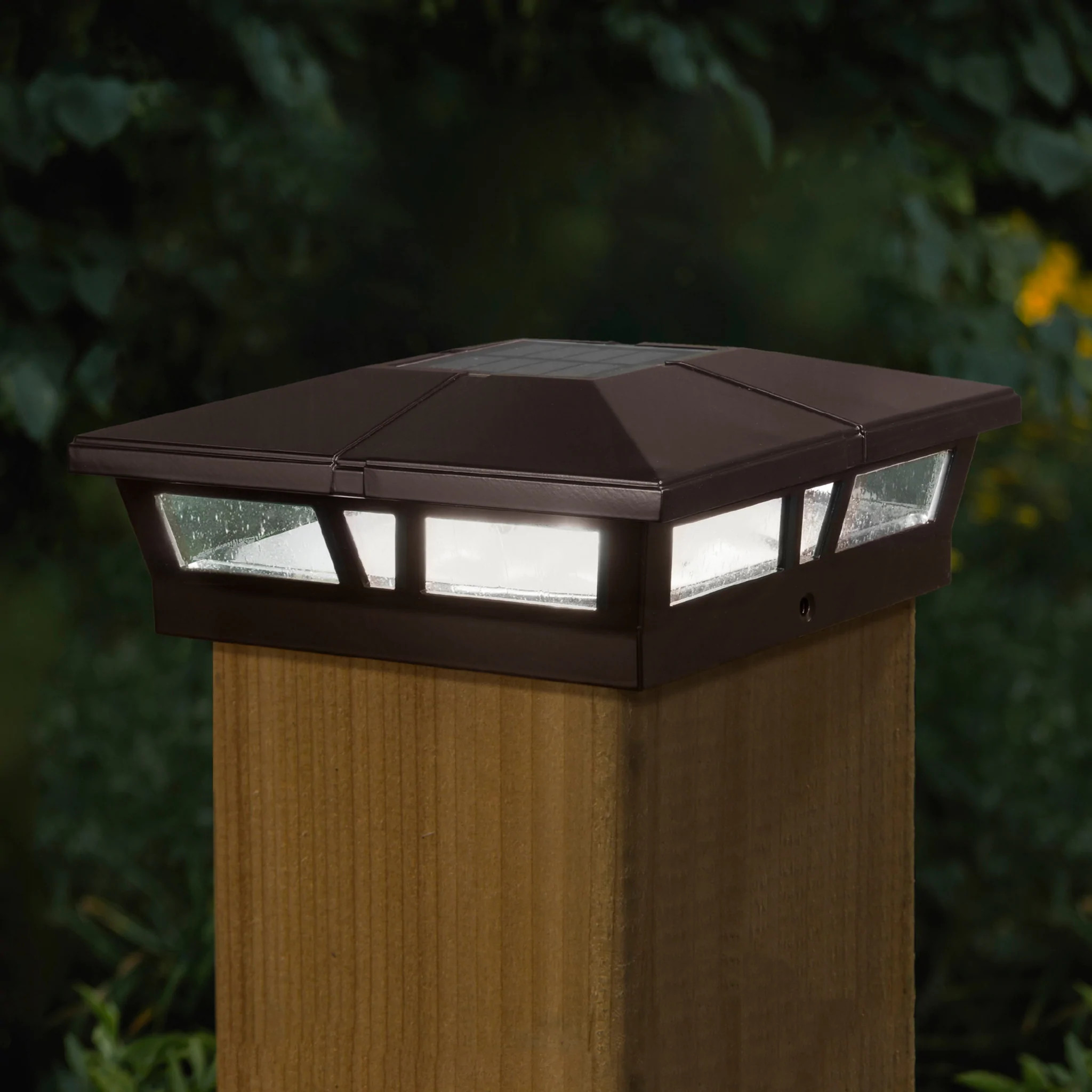 Cambridge Post Cap Outdoor Shot in Brown