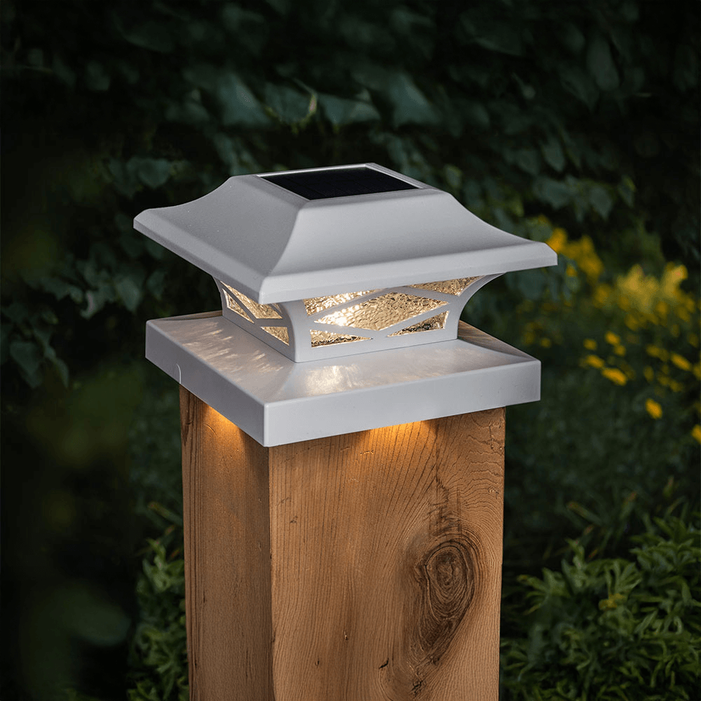 3.2V Kingsbridge Dual Lighted Post Cap