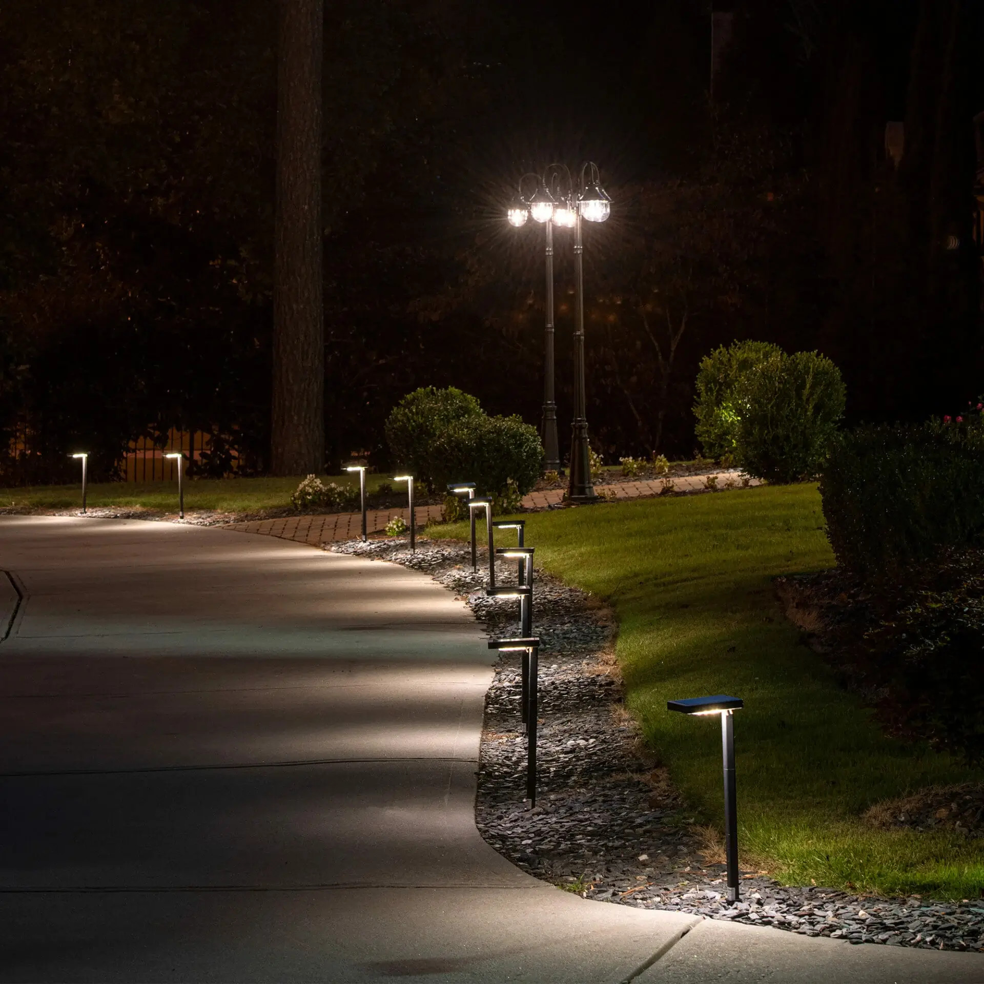 Contemporary Square Solar Pathway Light with 3 Ground Stake Mounting Options and Dual Colors