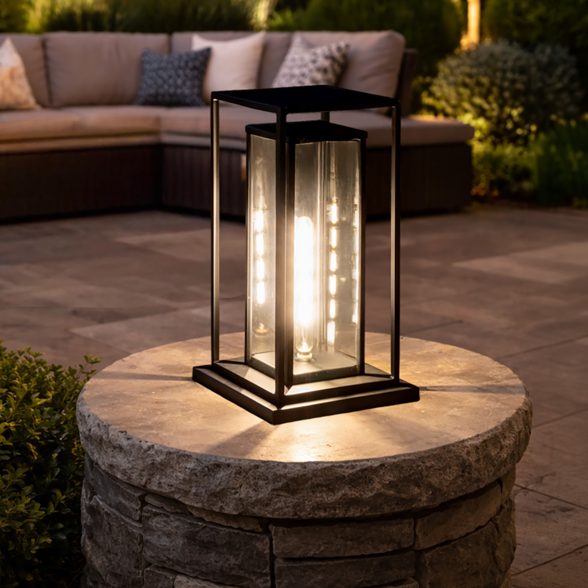 NovaEdge Solar Accent/Pier Light – Sleek, Modern Solar LED for Patios, Pillars & Flat Surfaces