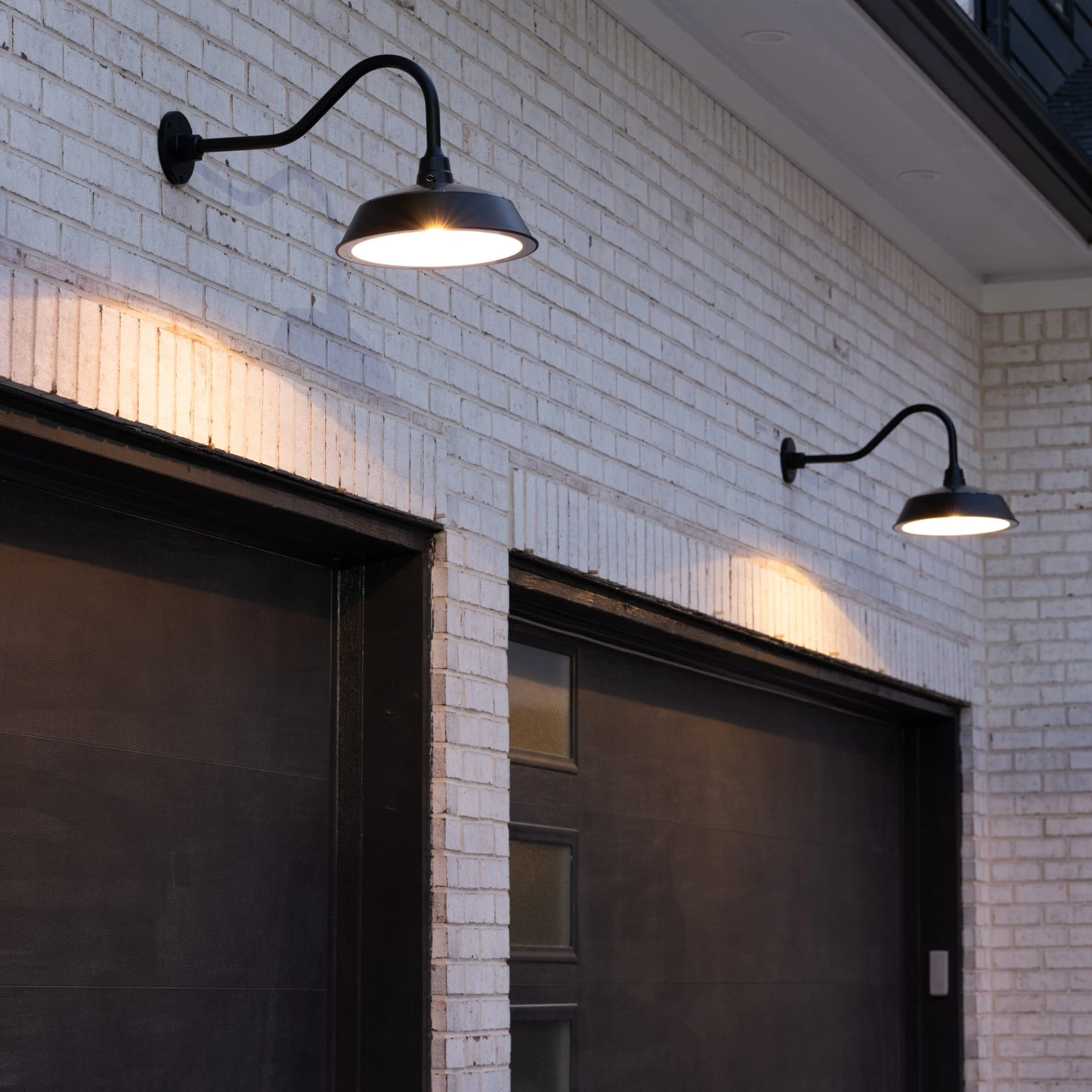 Cottage Solar Barn Wall Light