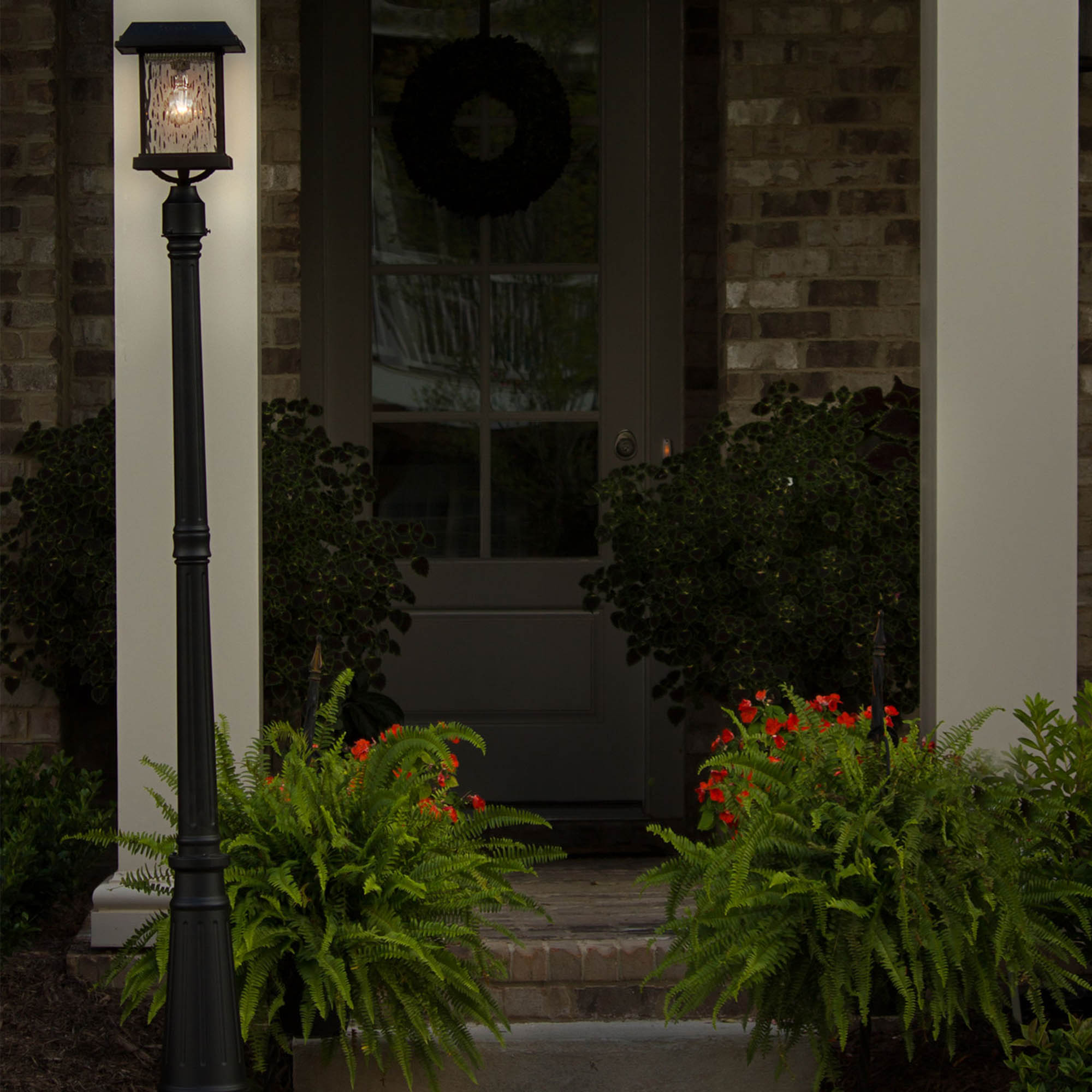 Aspen Solar Post Light
