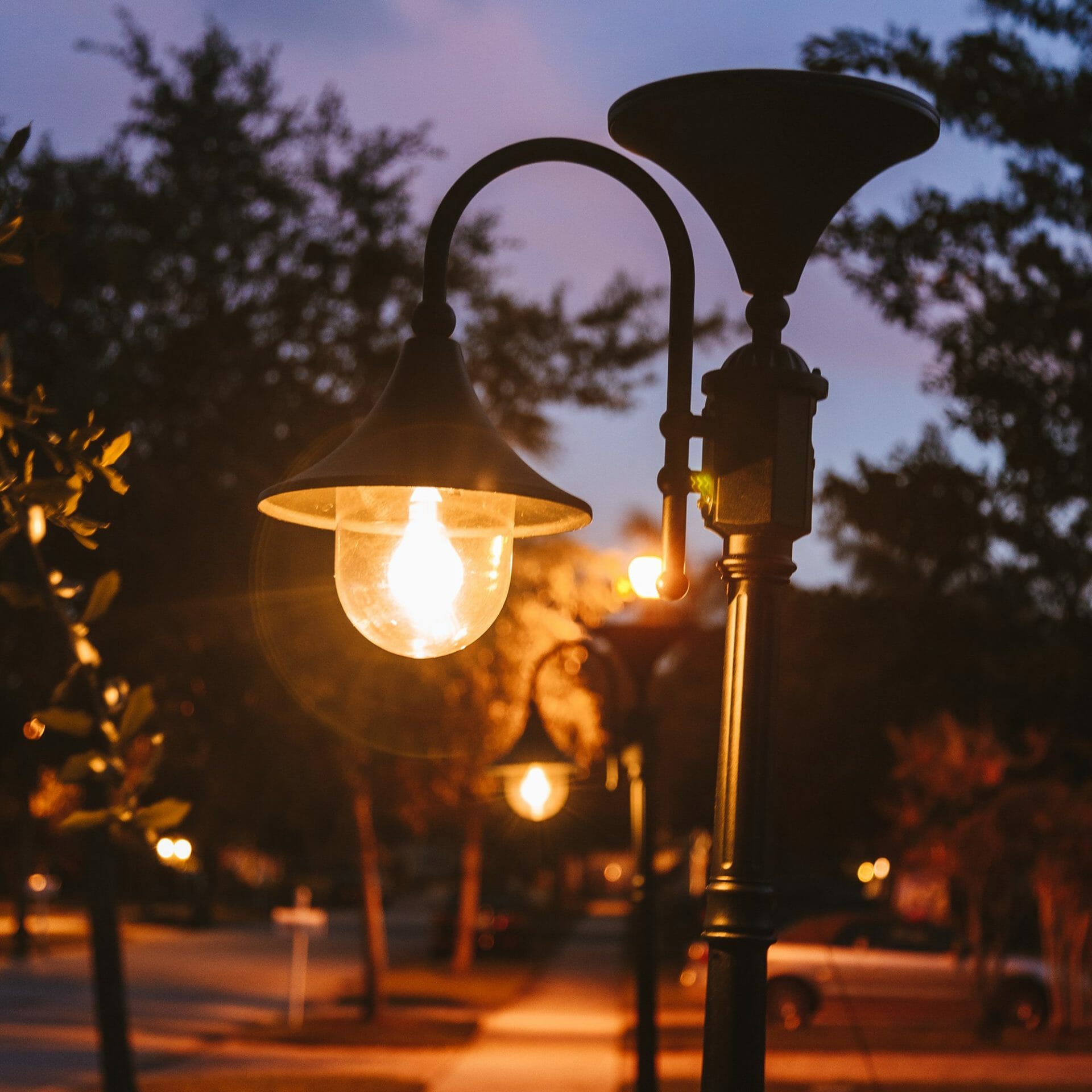 Everest Solar Lamp Post