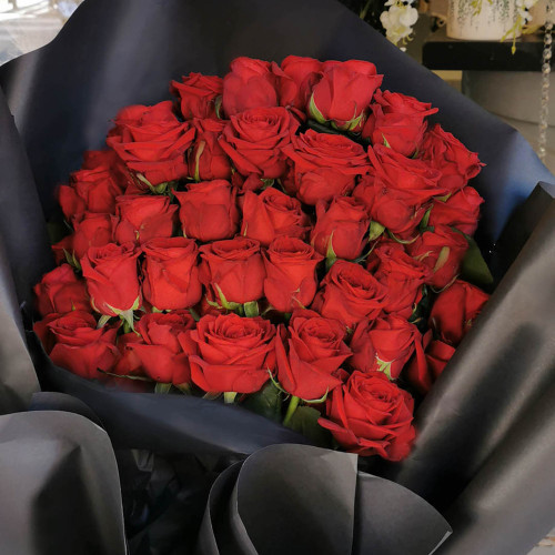 Bouquet de 37 roses rouges