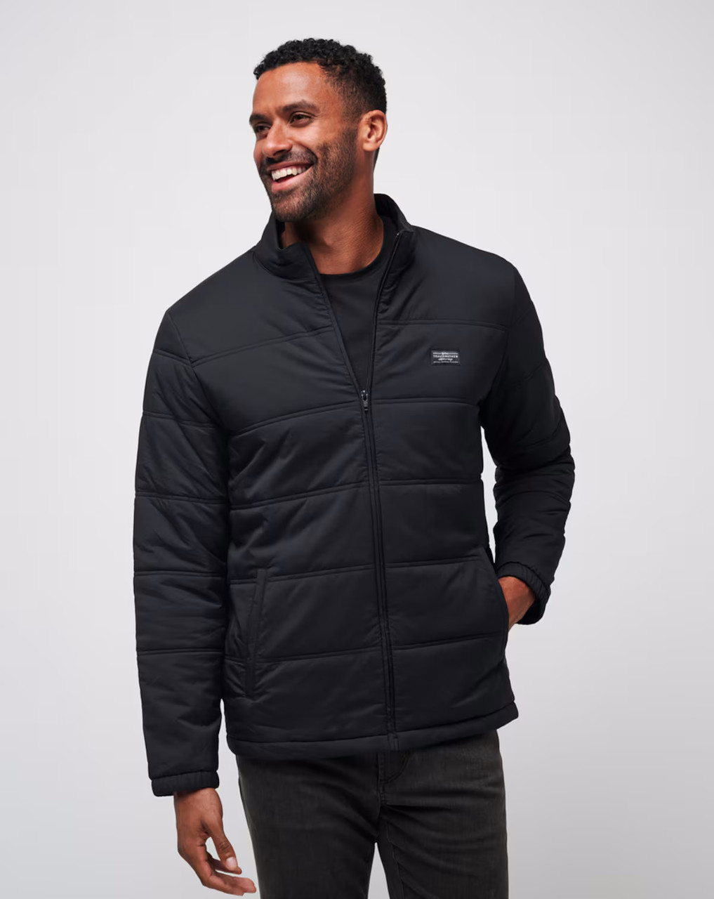 TRAVIS MATHEW ブラックダウンジャケット XL TRAVIS MATHEW PALISADES PUFFER JACKET