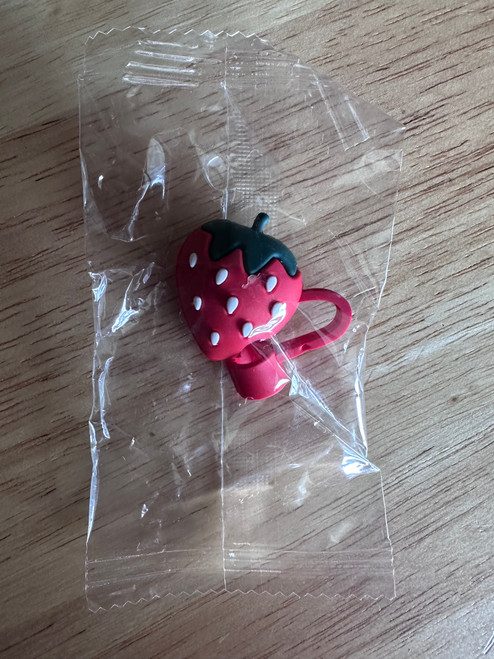 Strawberry Straw Cap
Strawberry Straw Cover