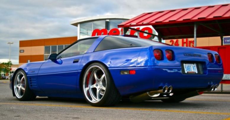 corvette-c4-2.jpg