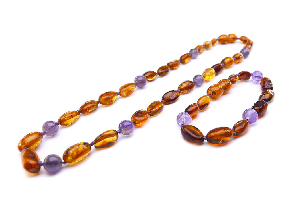 Amber teething set with amethyst. Baltic amber beads UK