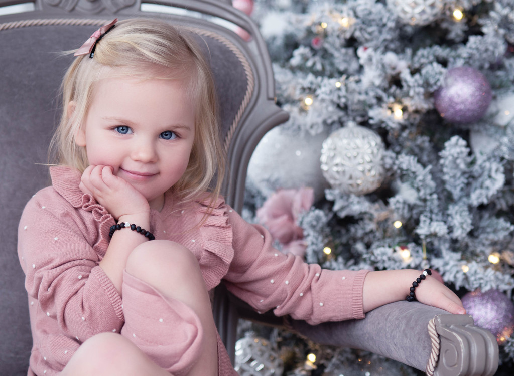 Black raw unpolished Baltic amber teething beads – near me