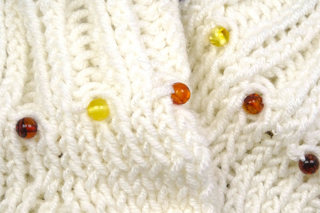 Merino wool baby socks with Baltic amber (Yellow)