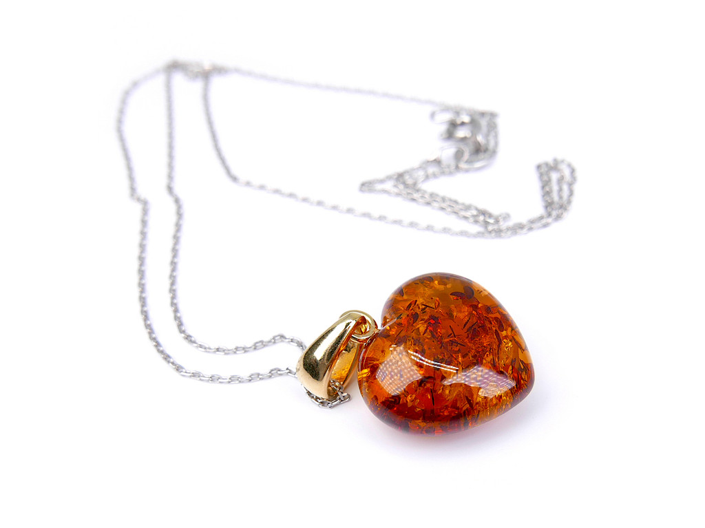 Baltic amber heart pendant / gold plated