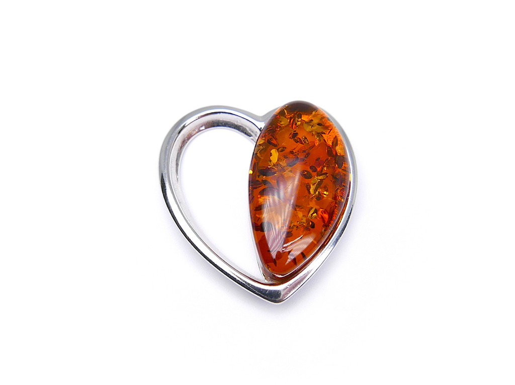 Baltic amber heart-shaped pendant in sterling silver