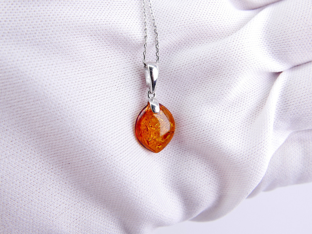 Baltic amber marquise-shaped pendant in sterling silver