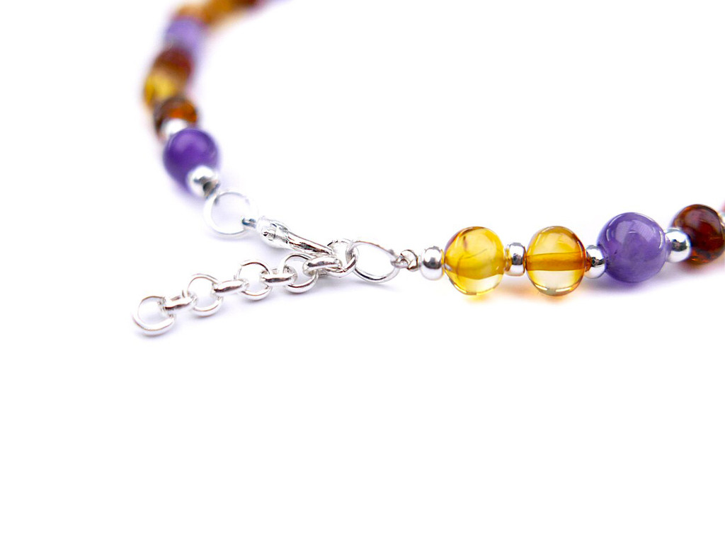 Baltic Amber Anklet – polished cognac amber anklet with purple amethyst and lobster clasp extender for a custom fit. Ideal ladies ankle bracelet or ankle bracelet for men