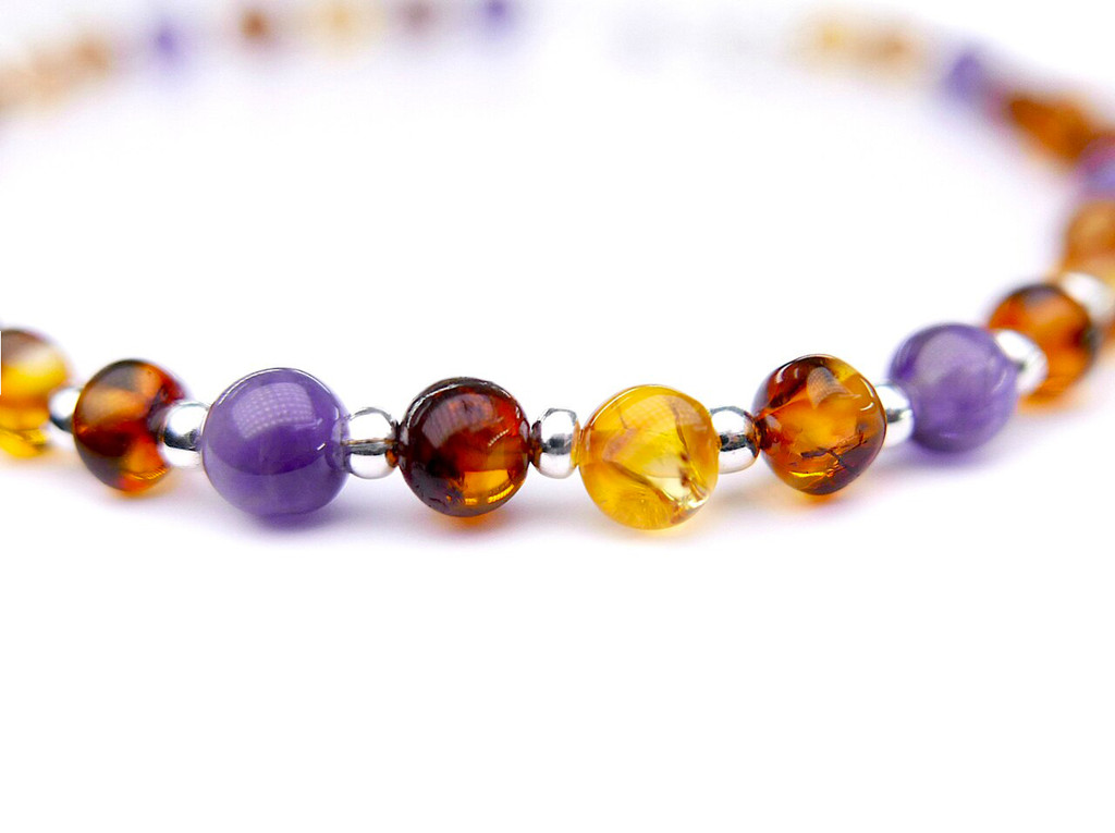 Anklet Bracelet for adults – amber and amethyst beaded ankle bracelet made from organic materials. A beautiful and fashionable ankle anklet for women and men