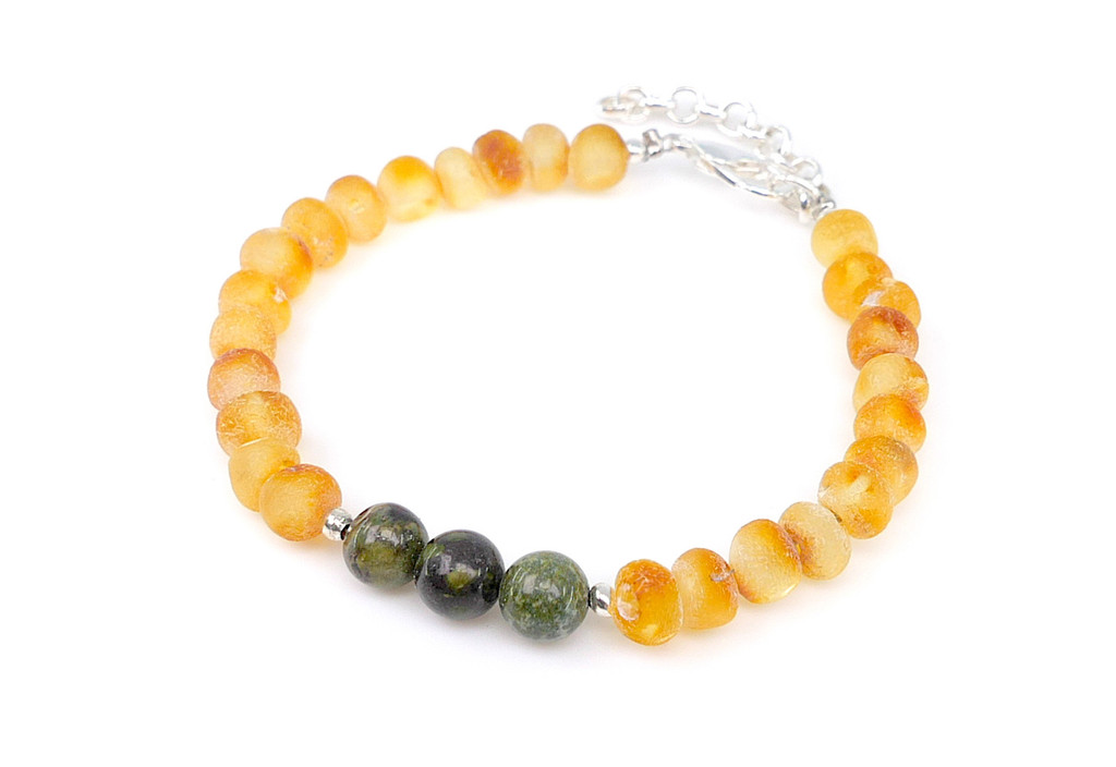 Handmade Aries Zodiac Bracelet with Baltic Amber and Heliotrope – Adjustable Children's Gemstone Jewellery Featuring Genuine Raw Honey Amber and Natural Bloodstone, a Thoughtful Birthday Gift for Boys and Girls Born Under the Aries Zodiac Sign