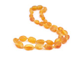 Classic teething-style design Kids Baltic Amber Jewellery – Natural Raw Amber Beads (Soho, UK)
