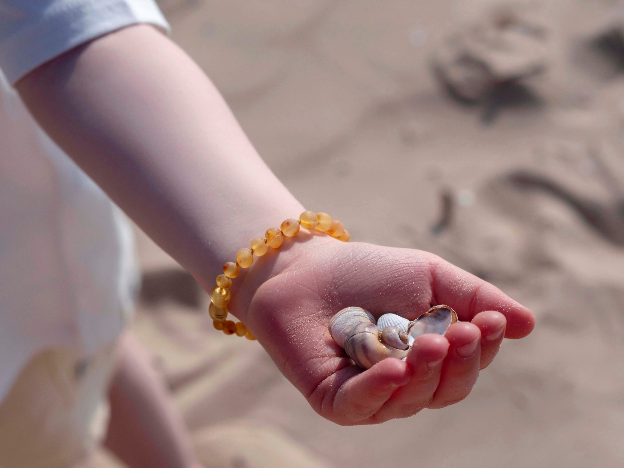 Amber bracelet - Handmade - We Are Wovens