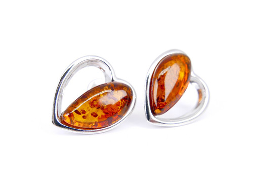 Baltic amber heart-shaped earrings in sterling silver